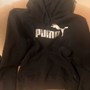 Puma hoodie brand new never worn
